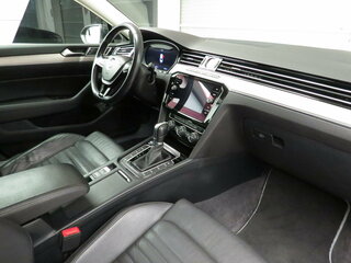 2017 Volkswagen Passat B8, чёрный, 1650000 рублей, вид 5