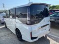 2019 Honda Stepwgn Spada V Рестайлинг, белый, 2600000 рублей - вид 1