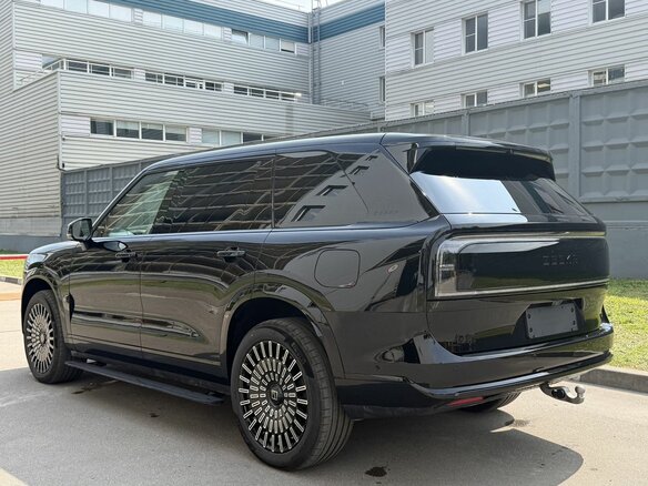 2026 Zeekr 9X 55 kWh (до 3.5 т), чёрный, 13300000 рублей - вид 1
