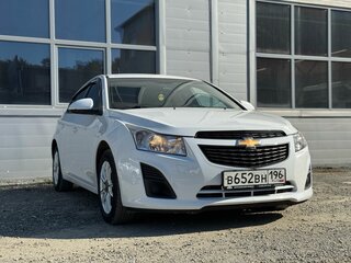 2014 Chevrolet Cruze I Рестайлинг, белый, 719000 рублей, вид 4