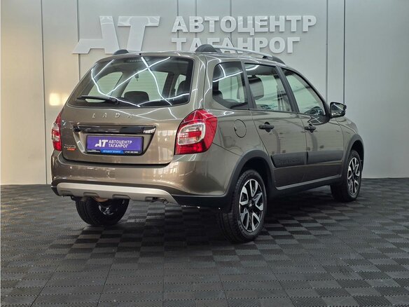 2026 Lada (ВАЗ) Granta Cross I Рестайлинг, коричневый, 1349000 рублей - вид 3