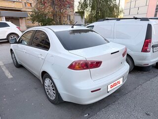 2008 Mitsubishi Lancer X, белый, 665000 рублей, вид 3