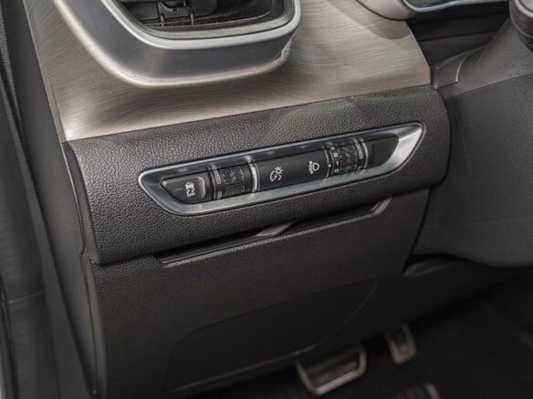 2023 Geely Coolray I, белый, 1930000 рублей - вид 23