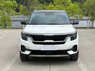 2022 Kia KX3, белый, 1250000 рублей, вид 2