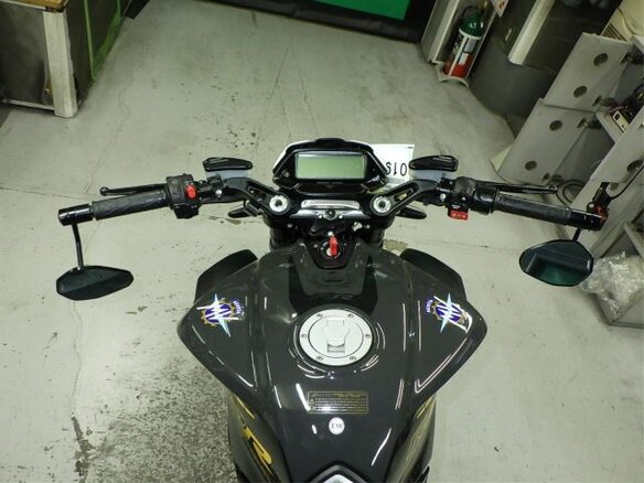 2020 MV Agusta Dragster 800, чёрный, 1100000 рублей - вид 7