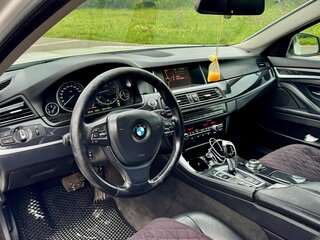 2013 BMW 5 серии 528i xDrive VI (F10/F11/F07) Рестайлинг, белый, 1630000 рублей, вид 5