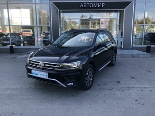 2018 Volkswagen Tiguan II, чёрный, 2010000 рублей, вид 1