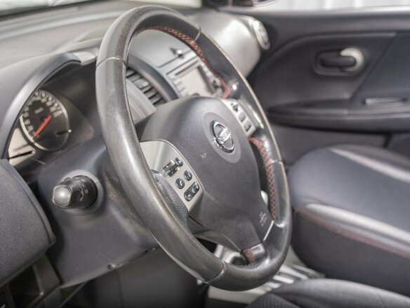 2010 Nissan Note I Рестайлинг, коричневый, 749000 рублей - вид 11
