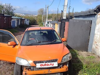 2003 Mazda Demio II (DY), оранжевый, 190000 рублей, вид 3