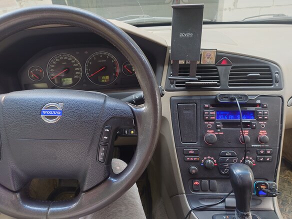 2004 Volvo XC70 I Рестайлинг, золотистый, 700000 рублей - вид 6