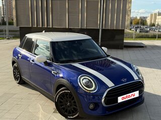 2019 Mini Hatch Cooper III (F55/F56) Рестайлинг, синий, 1750000 рублей, вид 1