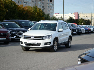 2013 Volkswagen Tiguan I Рестайлинг, белый, 1290000 рублей, вид 1