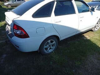 2010 Lada (ВАЗ) Priora I, белый, 317000 рублей, вид 3