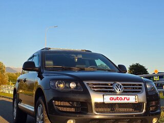 2008 Volkswagen Touareg I Рестайлинг, чёрный, 1380000 рублей, вид 2