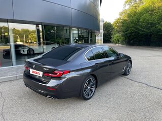 2020 BMW 5 серии Long 530Li VII (G30/G31/G38) Рестайлинг, серый, 3960000 рублей, вид 4