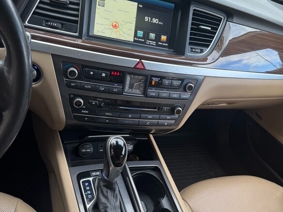 2014 Hyundai Genesis II, чёрный - вид 18