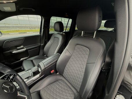 2020 Mercedes-Benz GLB 200 d I (X247), чёрный, 3600000 рублей, вид 4