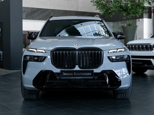 2022 BMW X7 40d I (G07) Рестайлинг, серый, 13100000 рублей - вид 11