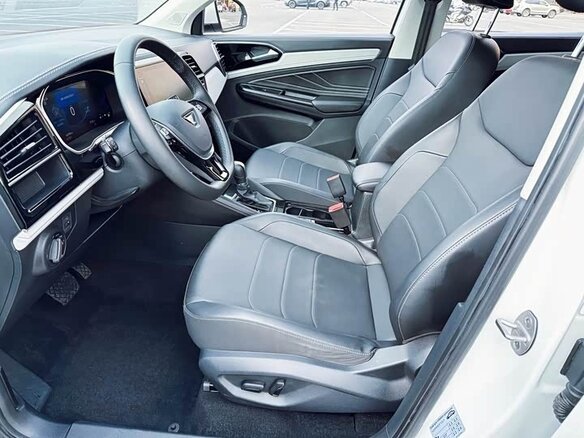 2023 Jetta VS7 I Рестайлинг 1, белый, 1220401 рублей - вид 7