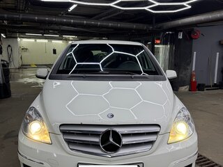 2009 Mercedes-Benz B-Класс 170 I (W245) Рестайлинг, белый, 600000 рублей, вид 3