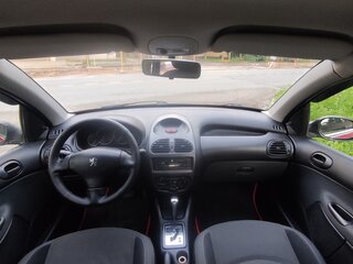 2008 Peugeot 206, красный, 285000 рублей, вид 5