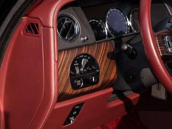 2021 Rolls-Royce Cullinan I (Series I), чёрный, 38000000 рублей - вид 22