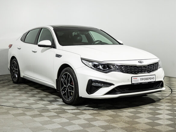 2019 Kia Optima IV Рестайлинг, белый, 2099700 рублей - вид 2