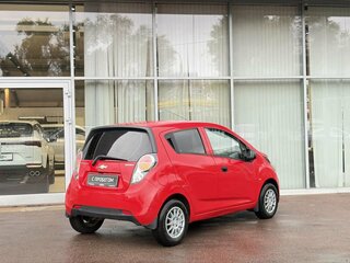 2011 Chevrolet Spark III, красный, 425000 рублей, вид 5