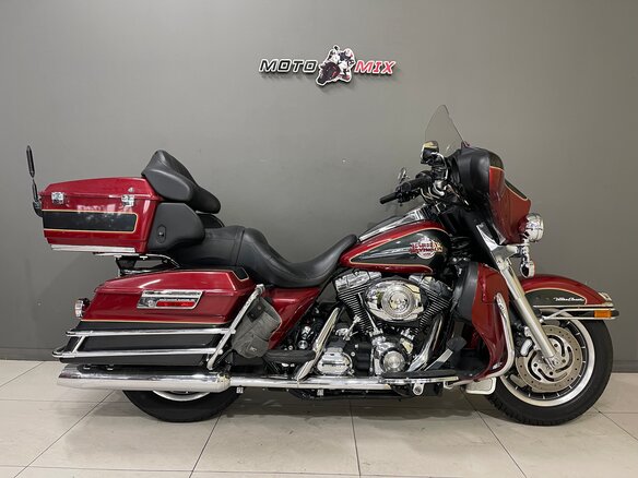2007 Harley-Davidson Electra Glide, красный, 750000 рублей