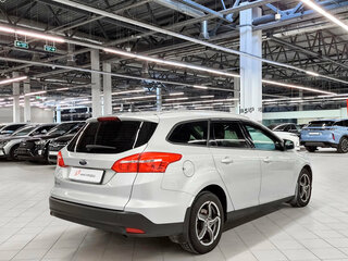 2016 Ford Focus III Рестайлинг, серебристый, 1059000 рублей, вид 3