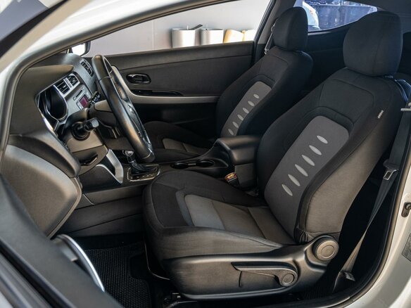 2013 Kia Ceed II, белый - вид 9