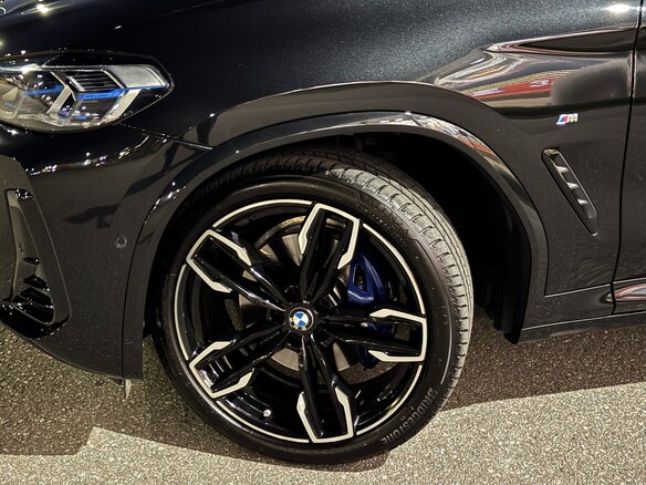 2022 BMW X4 M40i II (G02) Рестайлинг, чёрный, 7950000 рублей - вид 8