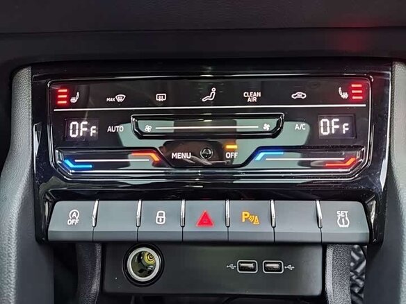 2022 Skoda Karoq DSG7 I, чёрный - вид 4