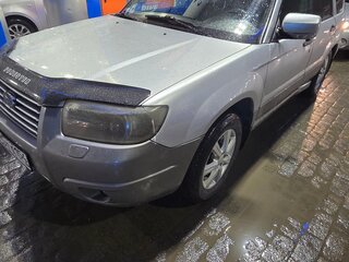 2005 Subaru Forester II Рестайлинг, серебристый, 720000 рублей, вид 2