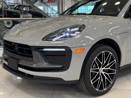 2025 Porsche Macan I Рестайлинг 2, серый, 11495000 рублей, вид 5