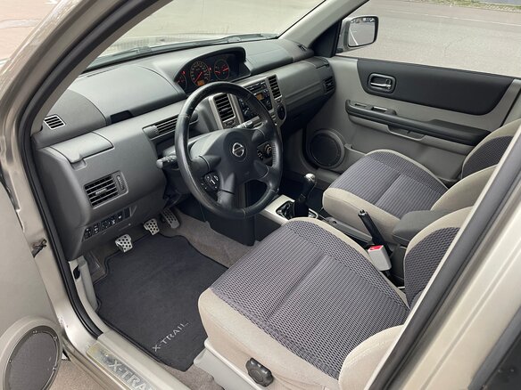 2005 Nissan X-Trail I Рестайлинг, серый - вид 12