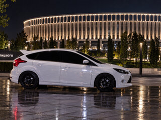 2012 Ford Focus III, белый, 999999 рублей, вид 1