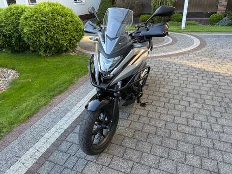 2023 Honda NC 750X, серый, 1050000 рублей, вид 4
