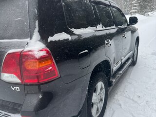 2014 Toyota Land Cruiser 200 Series Рестайлинг 1, чёрный, 3400000 рублей, вид 5