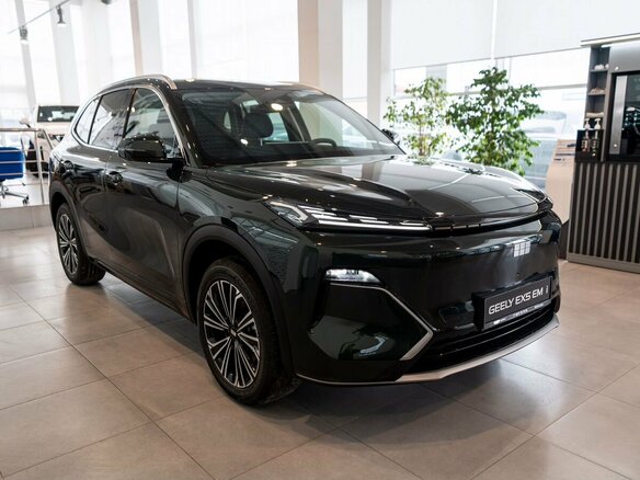 2026 Geely EX5 Гибрид EM-R, зелёный, 3829990 рублей