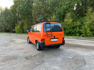1994 Volkswagen Transporter T4, оранжевый, 700000 рублей, вид 5