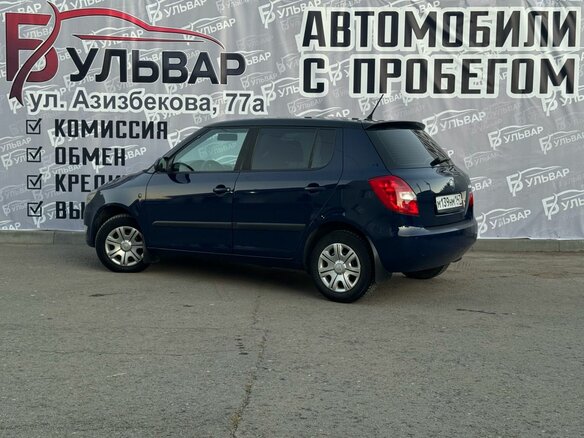 2012 Skoda Fabia II Рестайлинг, синий, 640000 рублей - вид 3