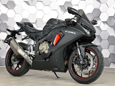 2017 Honda CBR 1000 RR/RA Fireblade, чёрный, 1377000 рублей, вид 1