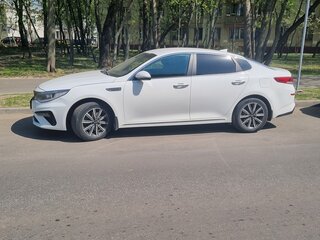 2019 Kia Optima IV Рестайлинг, белый, 1210000 рублей, вид 5