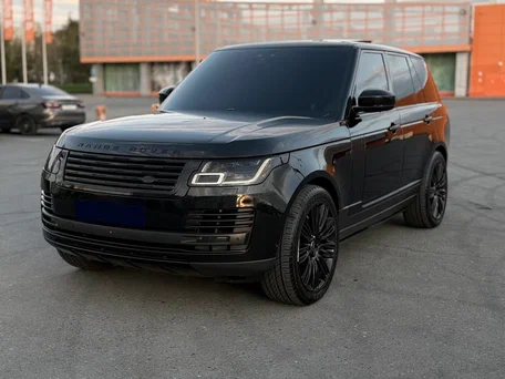 2018 Land Rover Range Rover IV Рестайлинг, чёрный, 6900000 рублей, вид 2
