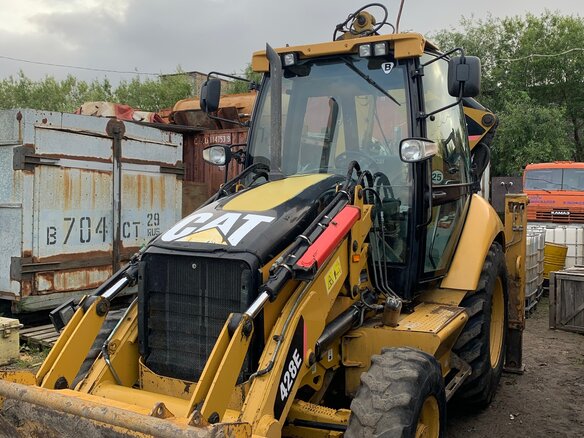 2008 Caterpillar 428, 3200000 рублей