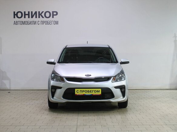 2018 Kia Rio IV, серебристый, 1259000 рублей - вид 4