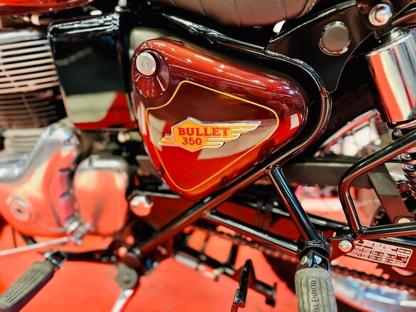 2026 Royal Enfield Bullet 350, красный, 461000 рублей - вид 13