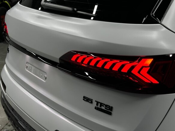 2022 Audi Q7 55 TFSI II (4M) Рестайлинг, белый, 11000000 рублей - вид 15