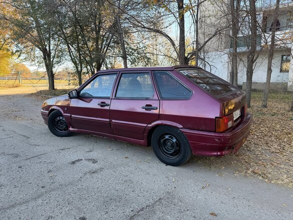 2004 Lada (ВАЗ) 2114, красный, 150000 рублей - вид 4
